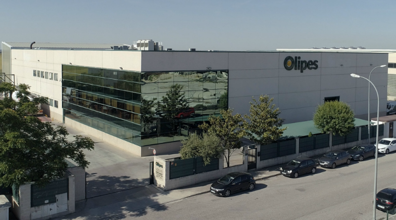 04 - olipesfachada