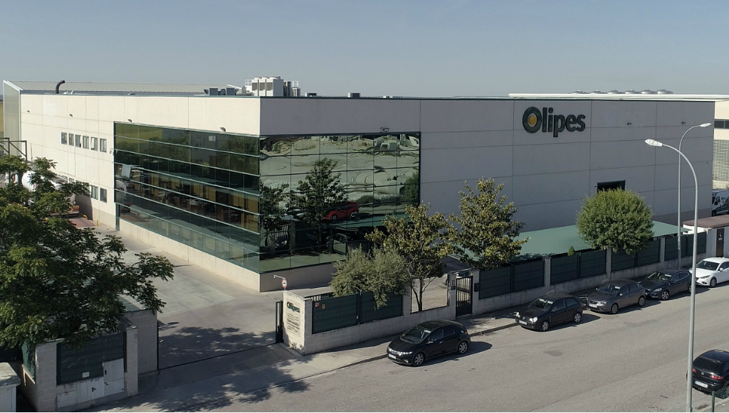 04 - olipesfachada