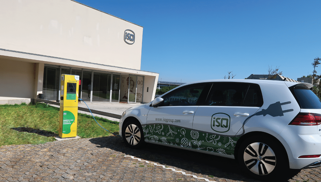 09 - ISQ-disponibiliza-carregadores-Auto-no-Tagus-Park