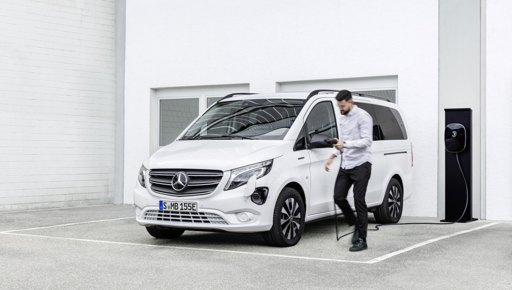 11 - Mercedes-Benz-inicia-estratégia-de-veículos1