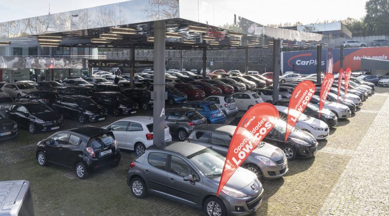 03 - Carplus-distinguida-como-Mega-Dealer