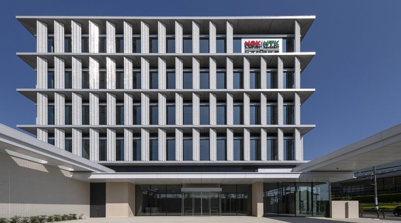 09 - NGK-SPARK-PLUG-inaugura-edificio-N-FOREST-no-Japao