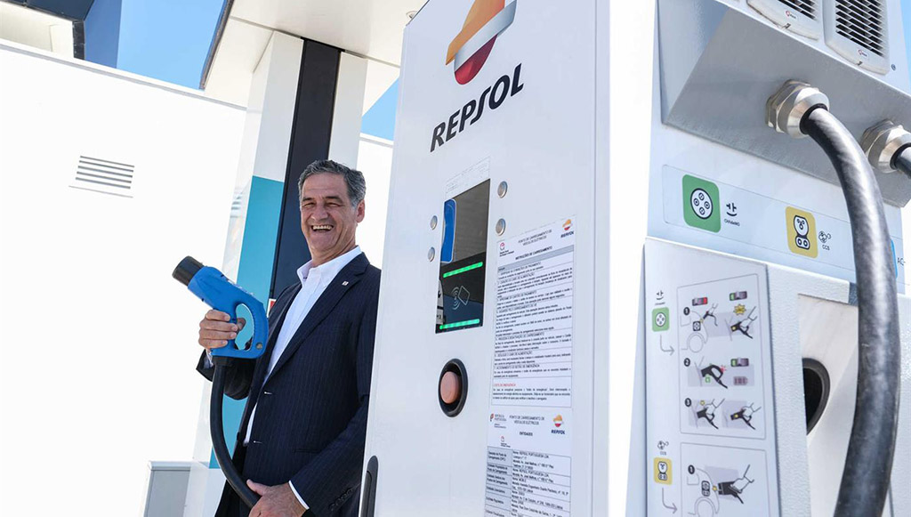 09 - Repsol-investe-425M-1