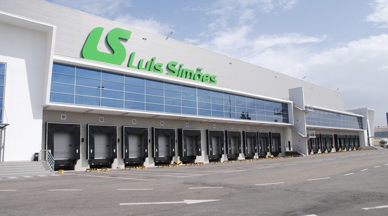 09 - luis-simoes