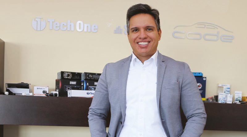 01 - TechOnesem-logo1