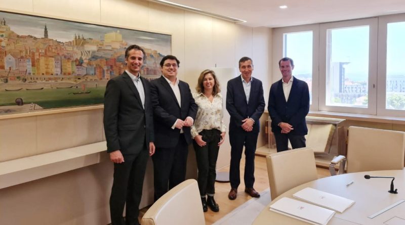 07 - Arval e BPI renovam parceria a favor do Renting