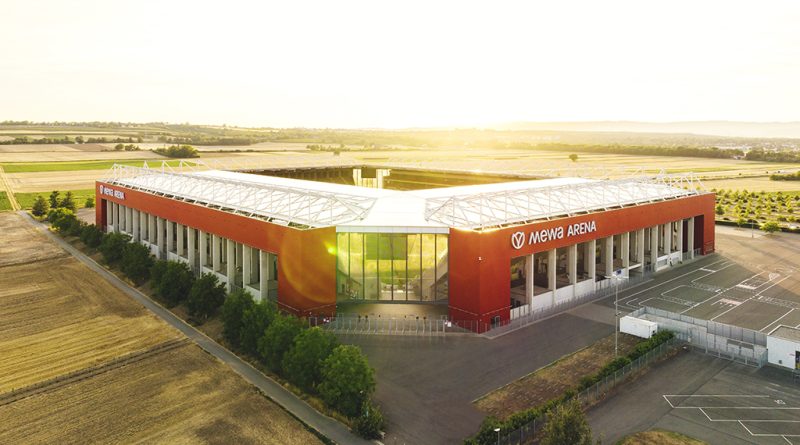 10 - Mewa Arena foto 1