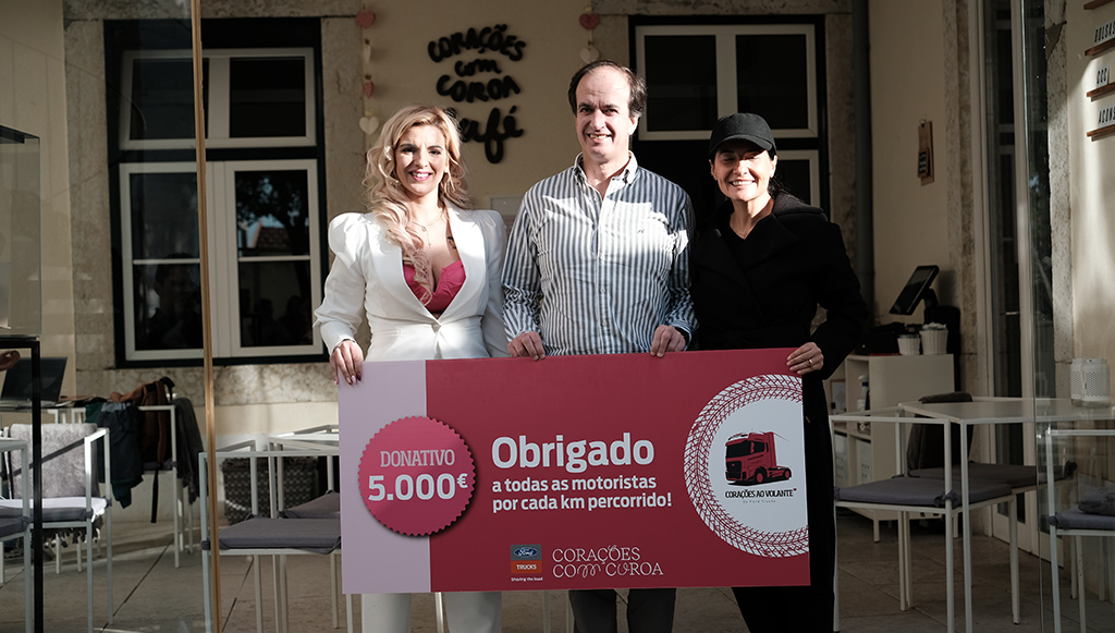 02 - Ford Trucks Portugal doa 5.000E a Coracoes Com Coroa