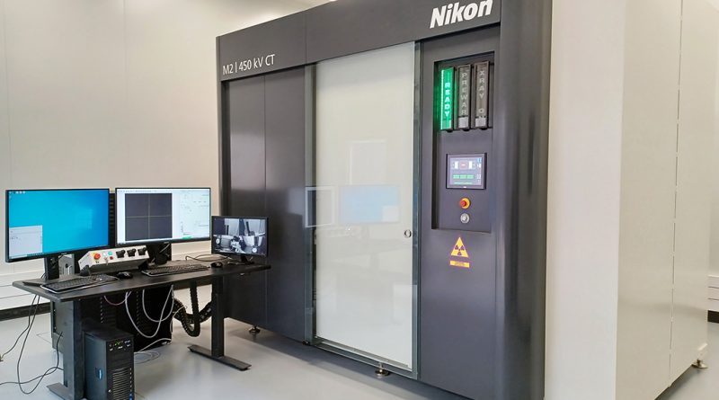 05 - ISQ instala equipamento de tomografia 3D na Europa